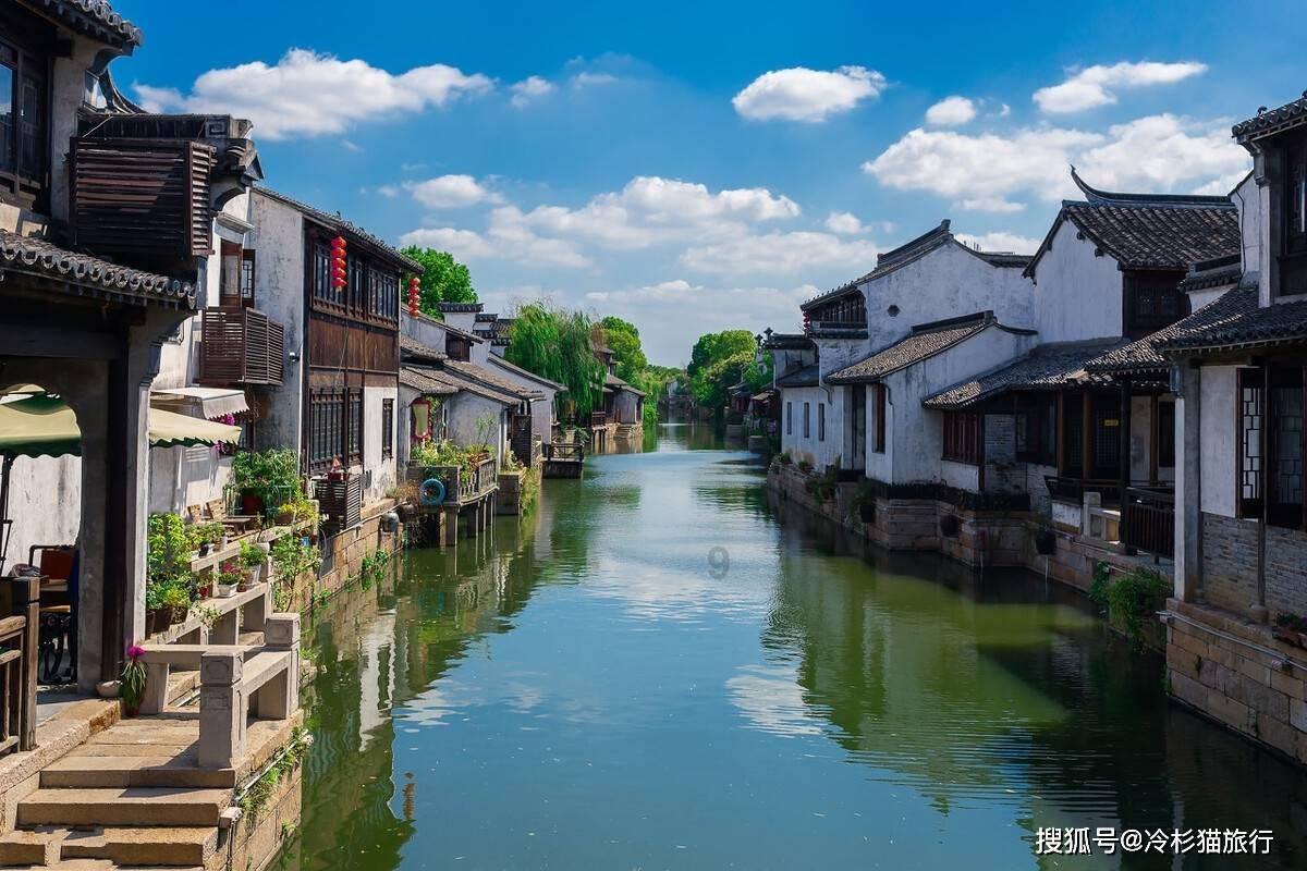 ​就在刚刚！伊旗乌兰牧骑登上央视舞台